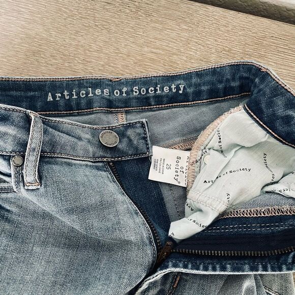Articles of Society Cropped High Waist Distressed Raw Edge Denim Jeans 25 - Picture 6 of 6